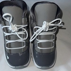 Jordan cool grey 11s